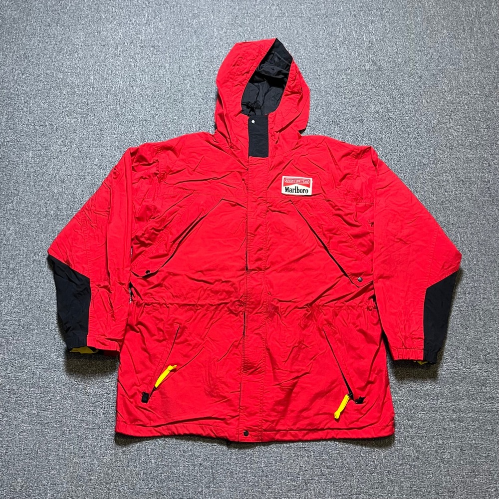 Vintage Marlboro Adventure Team Windbreaker Jacket Large Red Hooded 90s Gorpcore